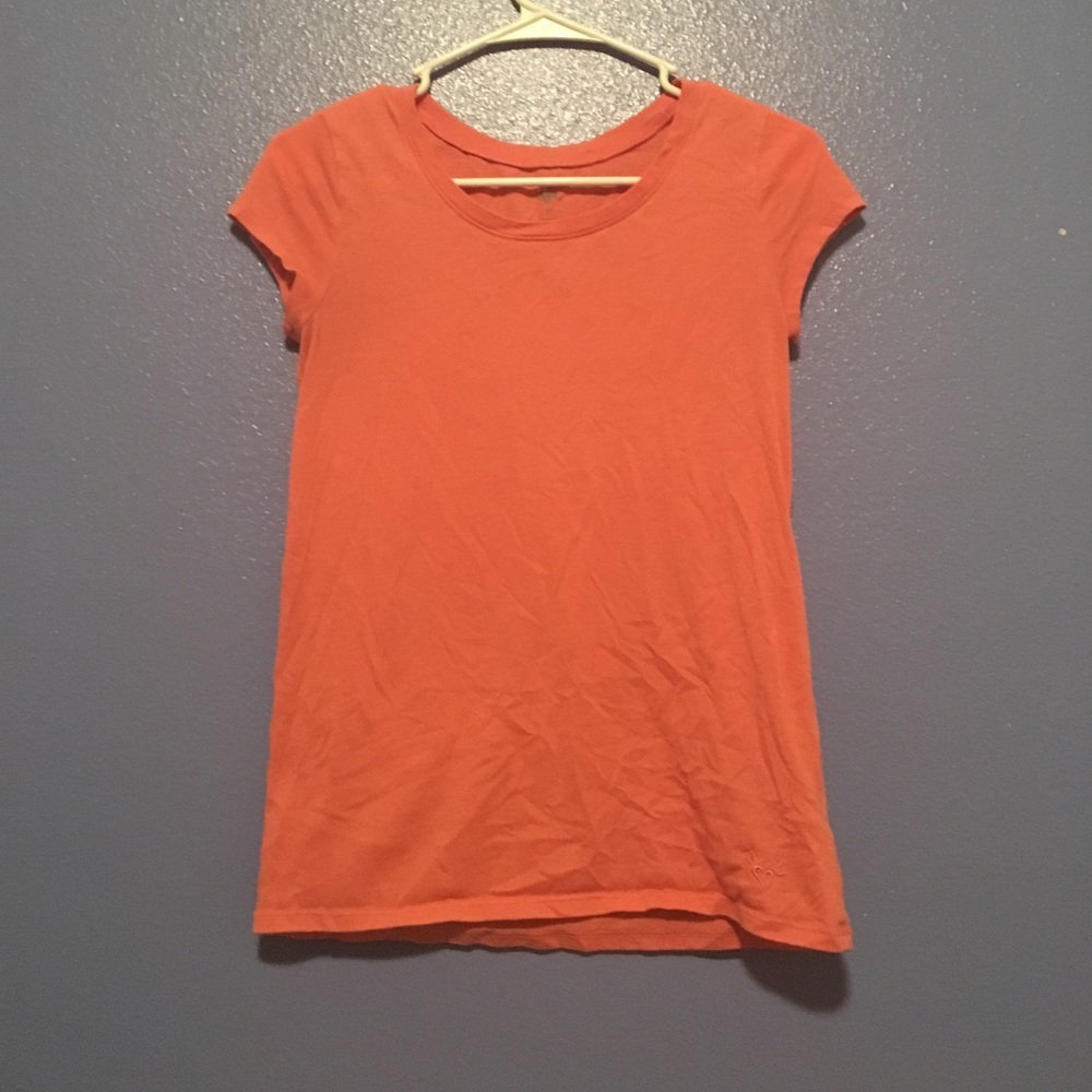 Pink scoop neck t-shirt