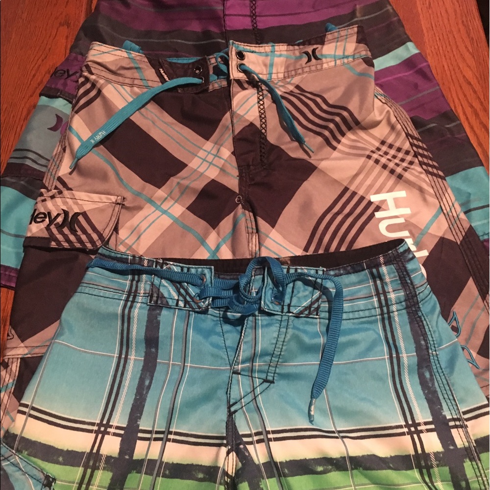 Boys swim trunks - size 8 - whole lot