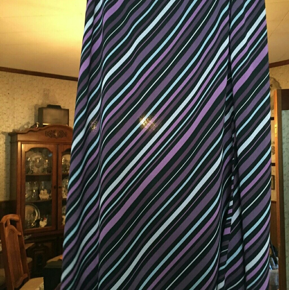 Spring Cleaning!!!!! Striped skirt