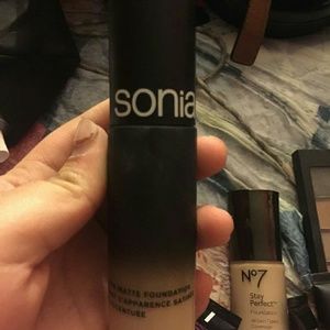 Sonia kashuk foundation in vanilla