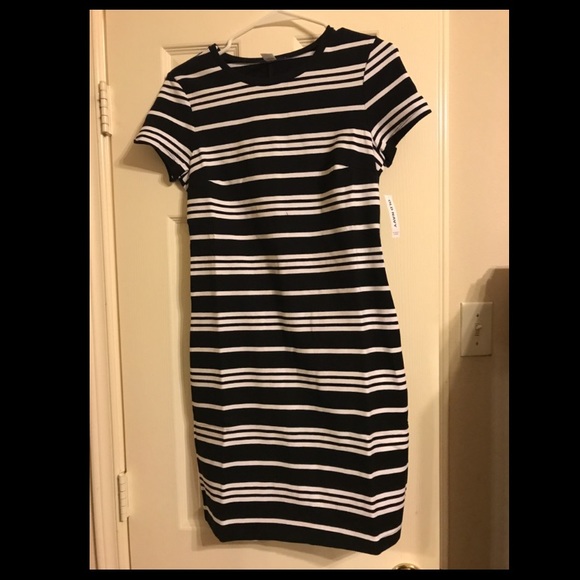 Old Navy Dresses & Skirts - Black white stripe tshirt dress