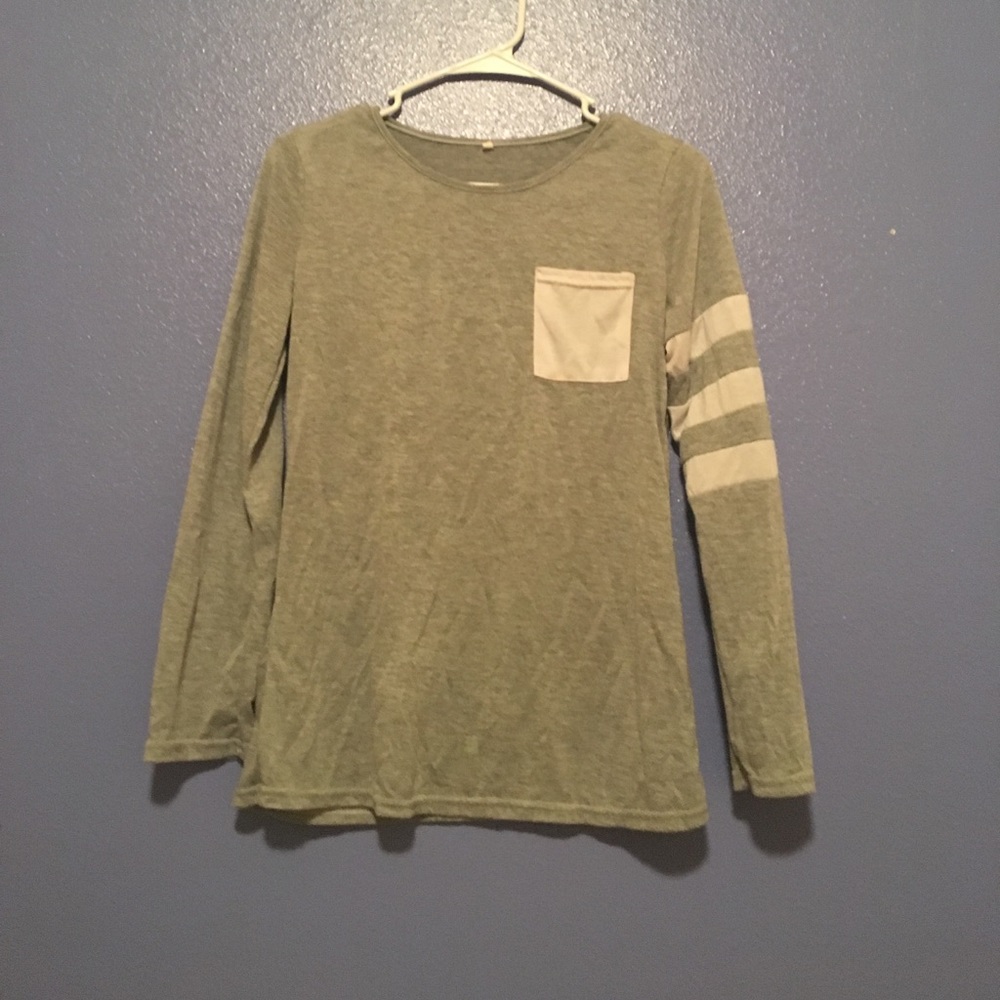 Long sleeve shirt