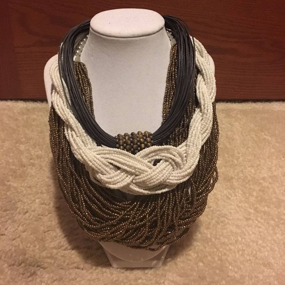 *WORN ONCE* Anthropologie Three Necklace Set