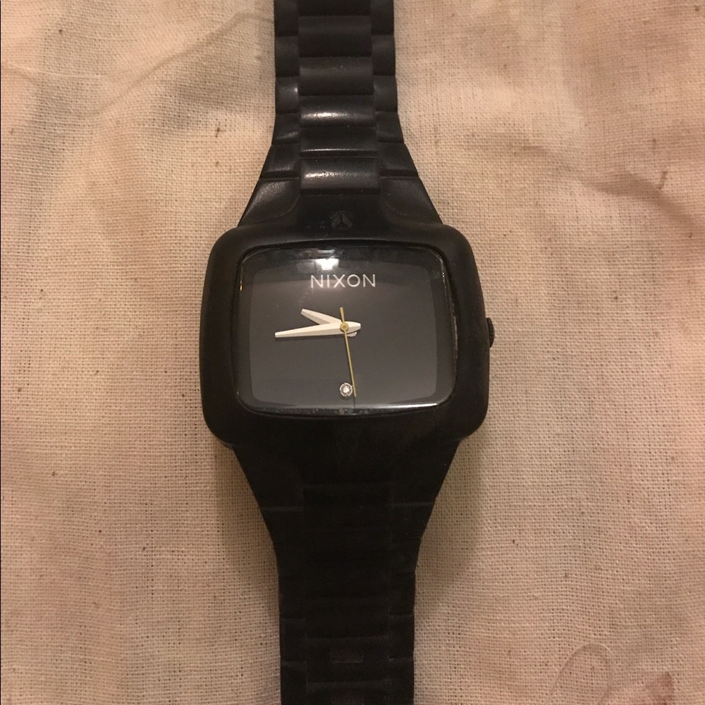 Watch - Picture 2 of 2