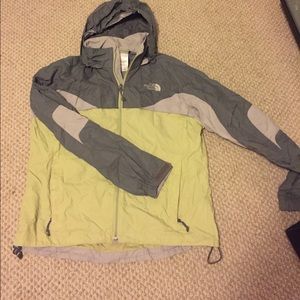North Face women's rain/wind jacket
