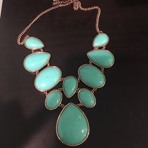 Green bubble necklace