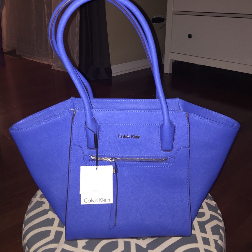 Calvin Klein blue purse