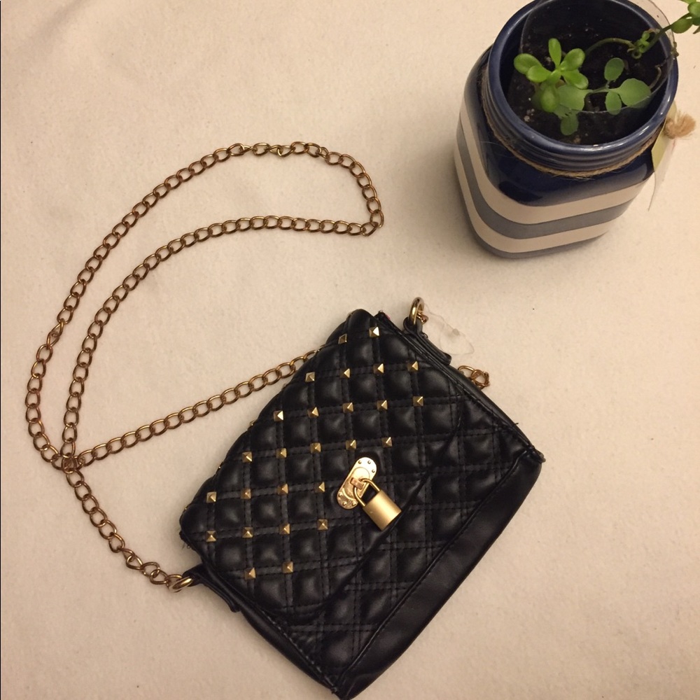 Black/gold cross body bag with pink interior - Picture 1 of 8