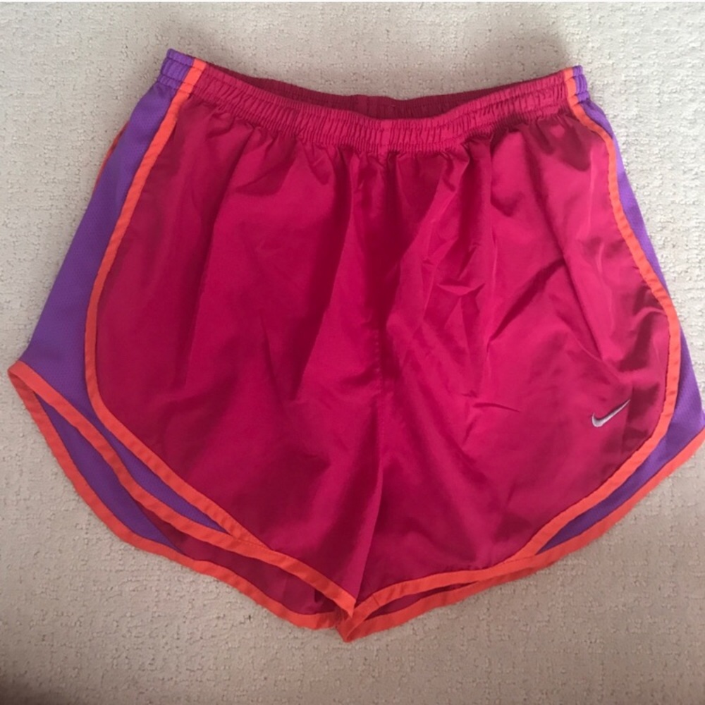 Nike tempo shorts