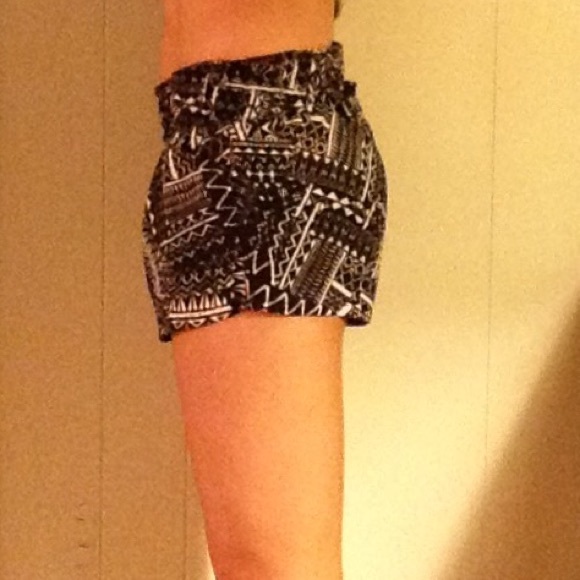 BeBop Shorts - Picture 1 of 3