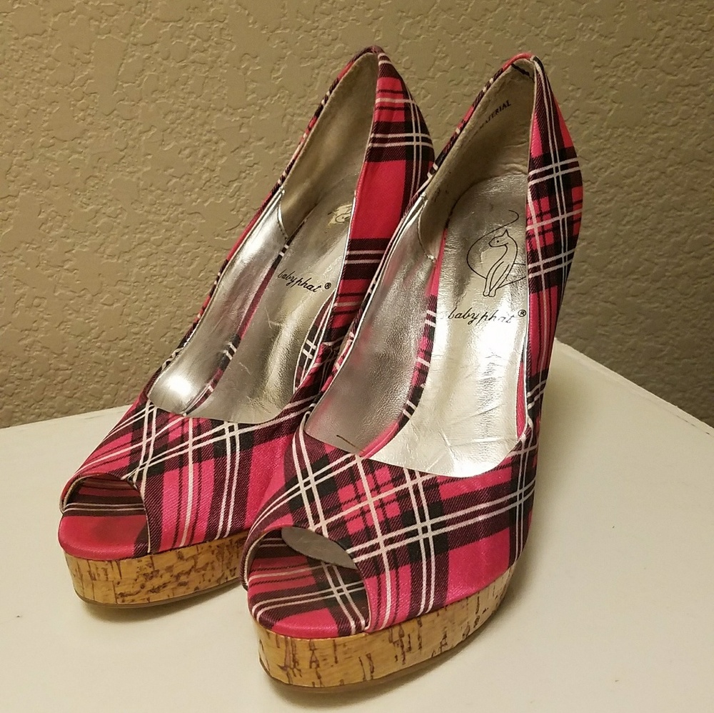 🙌🙌Plaid Heels💥💣💣 Make an OFFER! MUST GO! 🎉