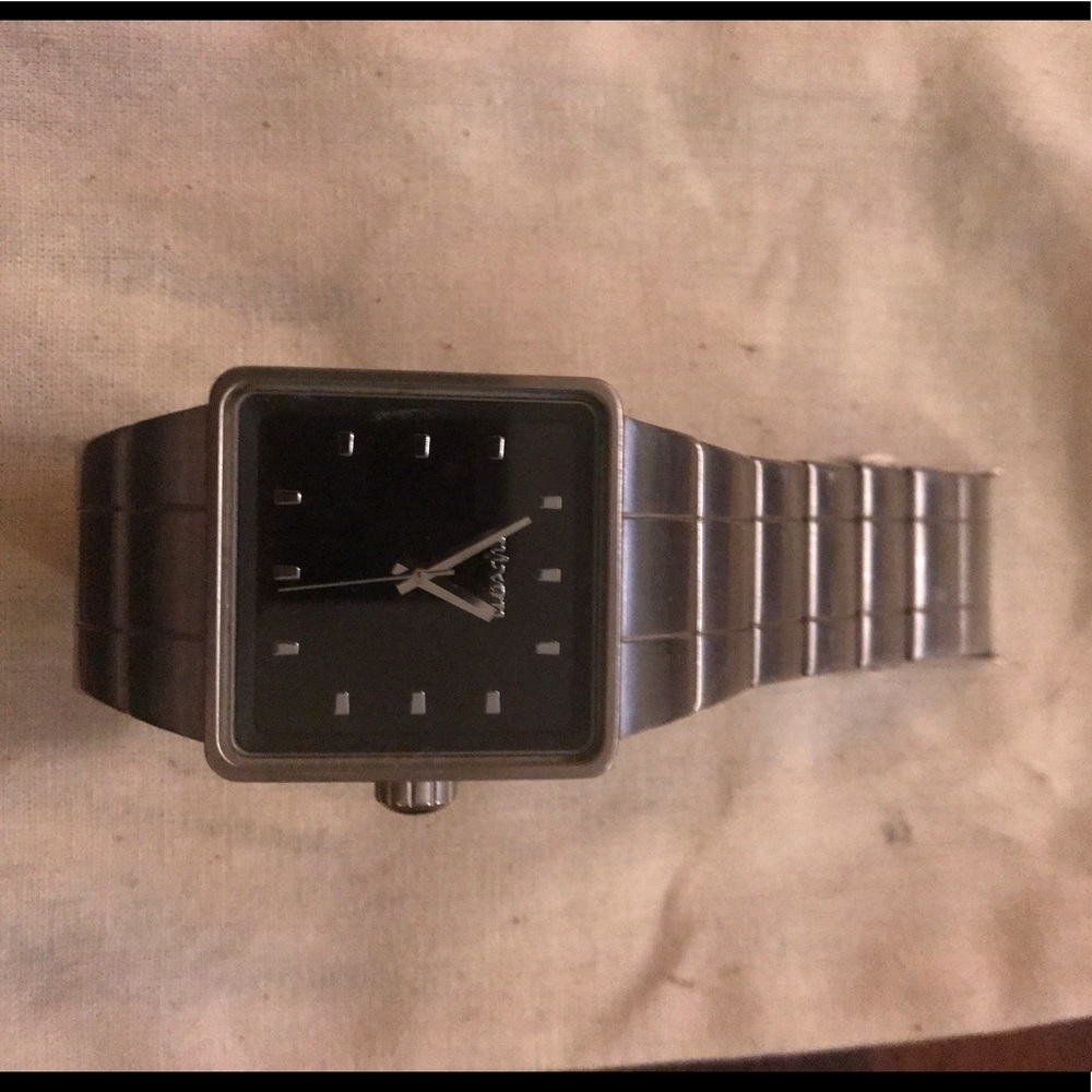 Watch - Picture 2 of 2