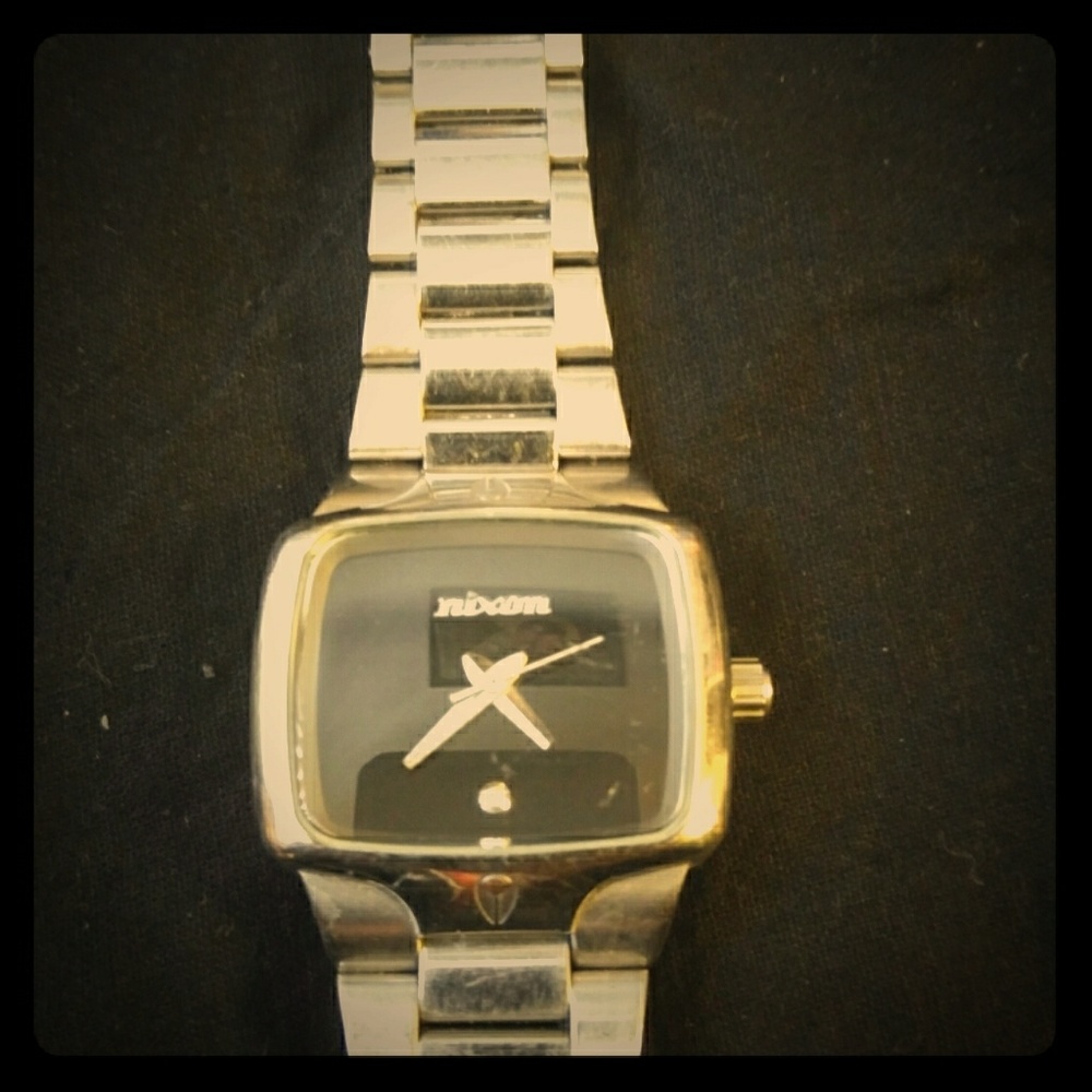 Nixon player