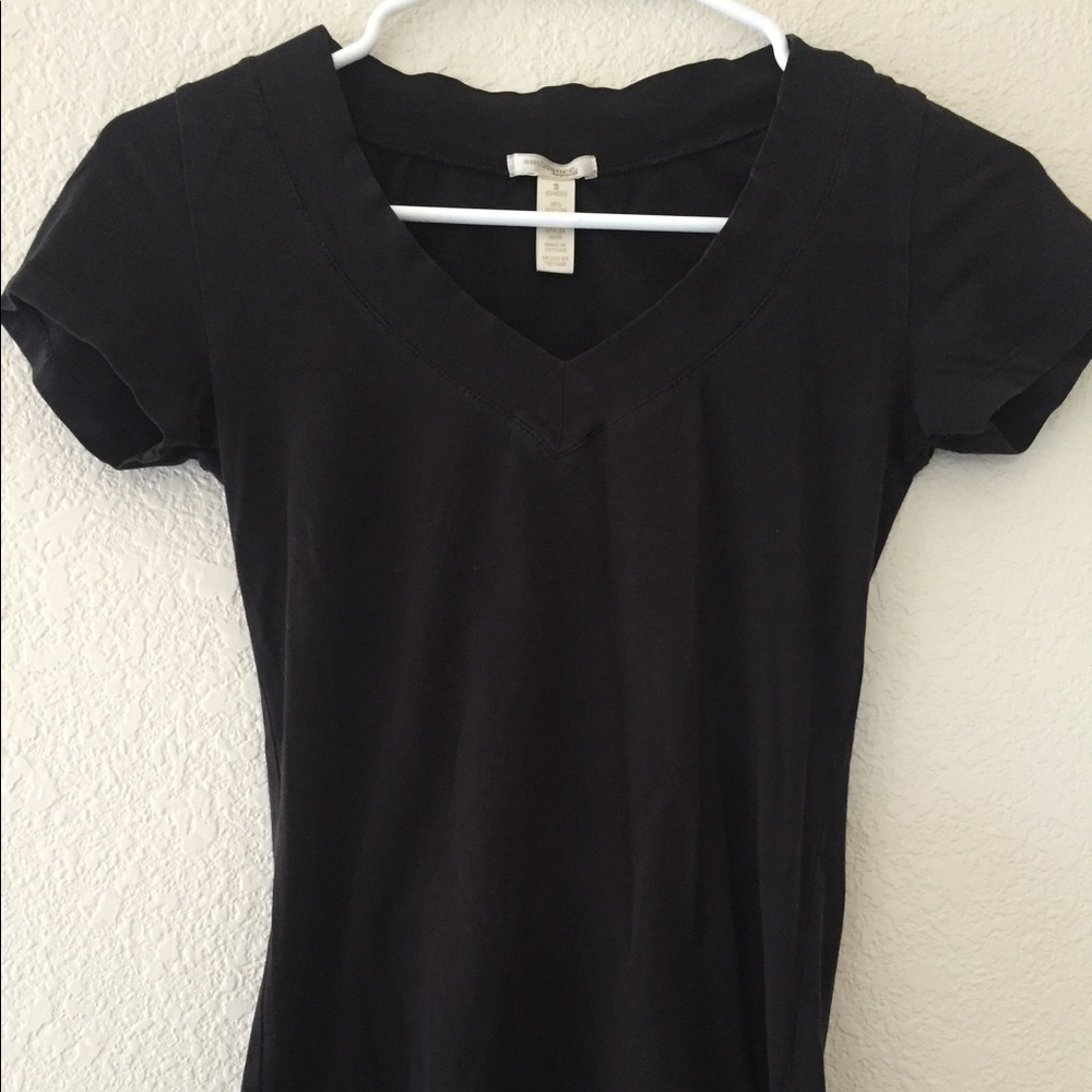 Black V-Neck Tee