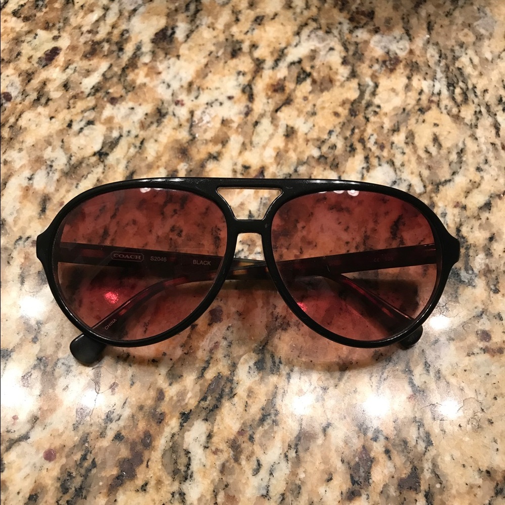 Coach Sunnies