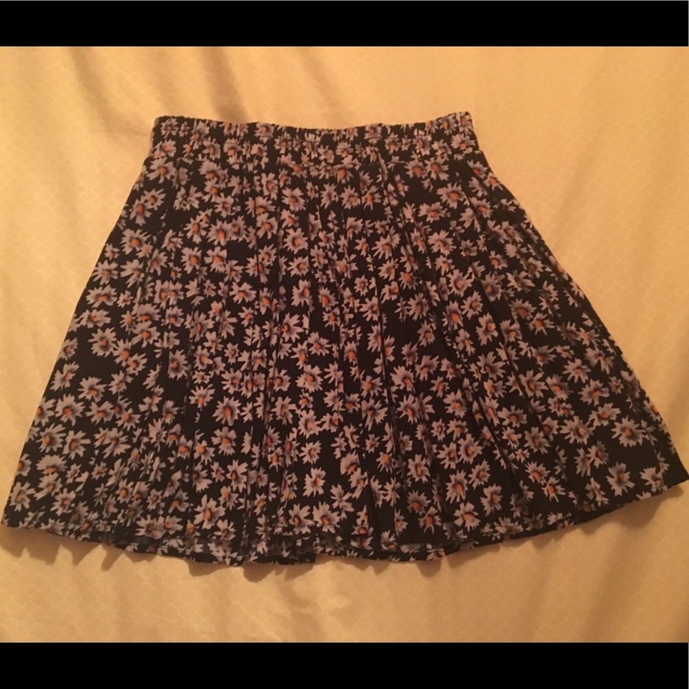 🌼Daisy Floral Skirt🌼