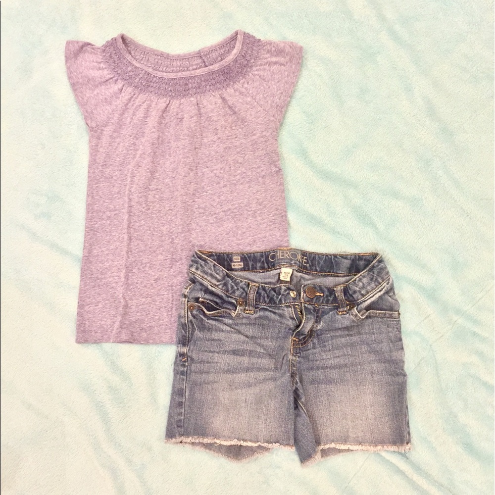Girls size 7/8 denim shorts & smocked blue knit t.