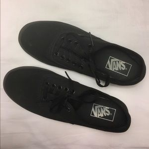 black authentic Vans