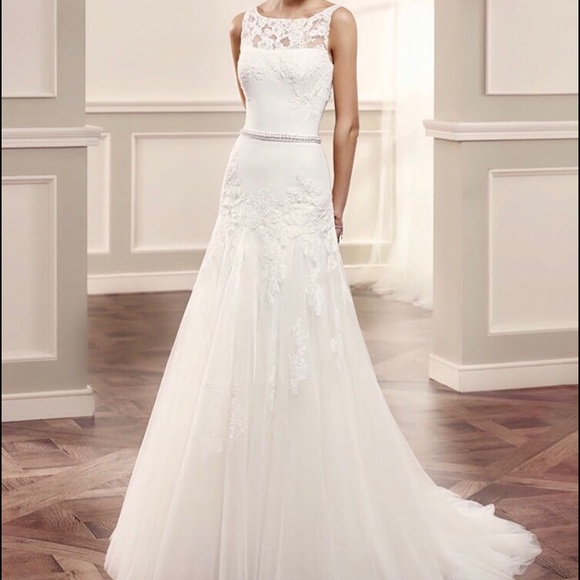 Modeca Ola Wedding Dress - Picture 2 of 2