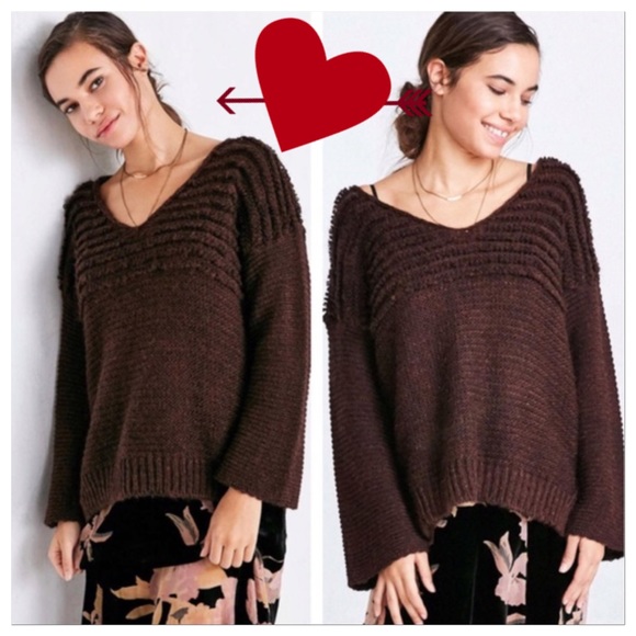 Urban Outfitters Marley Loop-Stitch V-Neck Sweater