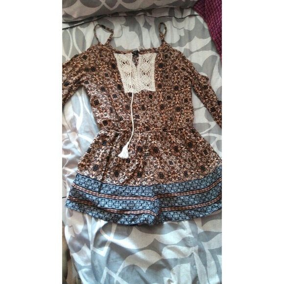 Romper - Picture 1 of 1