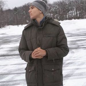 Meet your Posher, Daniel