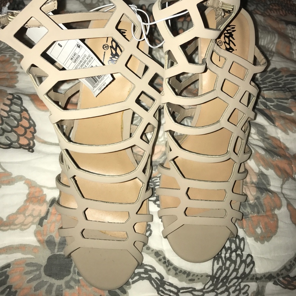 Taupe heels
