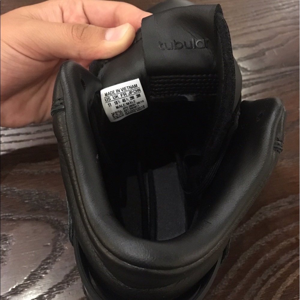 SALE‼️ Men's Originals Tubular Invader Strap Shoes - Picture 5 of 7