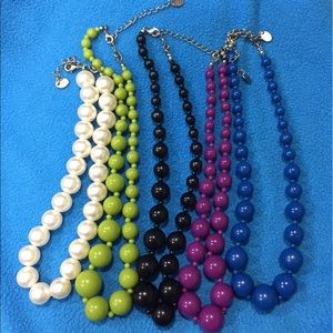 Claire's Colored Pearl Necklaces (2)