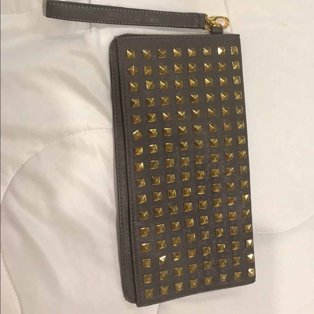 Night out gray and gold clutch
