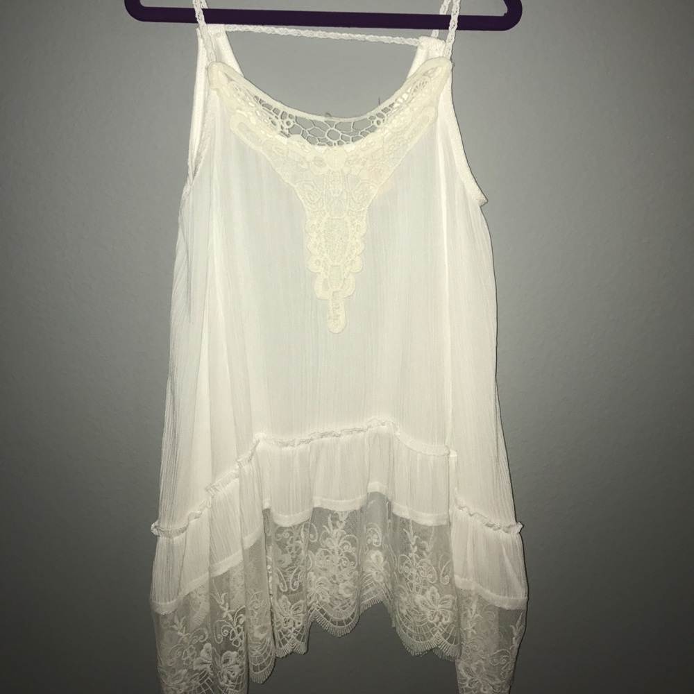 White Flowy lace trim tank