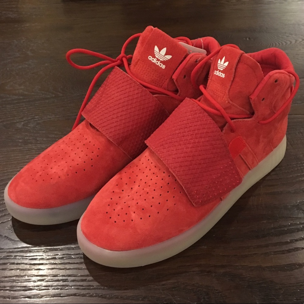 SALE‼️ Men's Originals Tubular Invader Strap Shoes