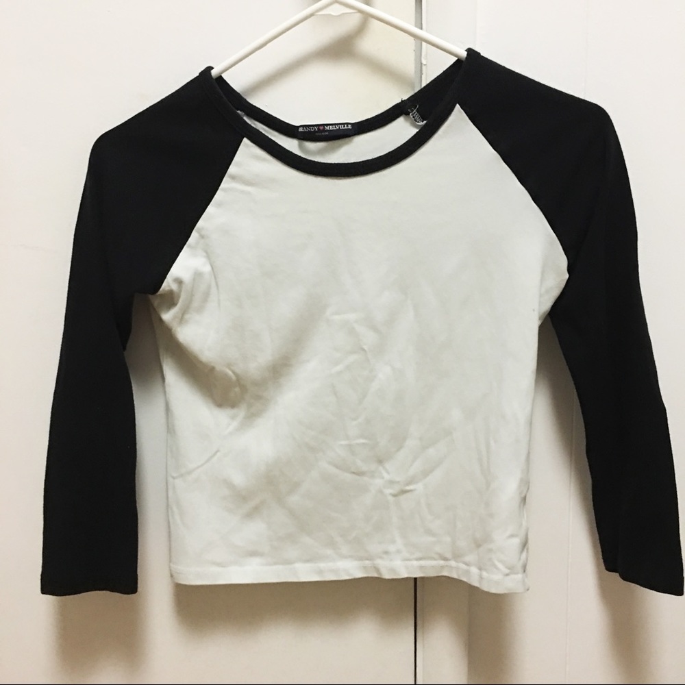 Brandy Melville cropped baseball tee