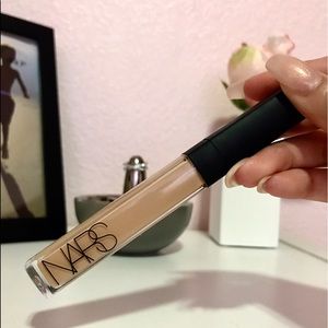 Nars Radiant Creamy Concealer