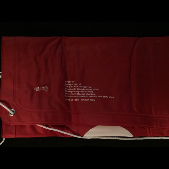 Supreme Sink or Swim Inflatable Raft / Pool Float - Picture 4 of 4