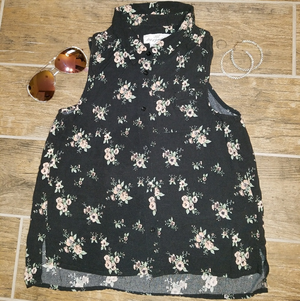 Sleeveless Button-Down