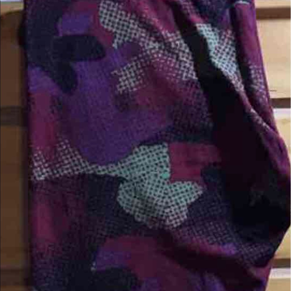 Lularoe Unicorn Doxie OS legging
