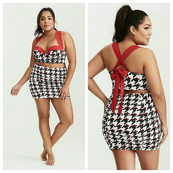 HP! TORRID Sanrio Hello Kitty swimsuit 16 XL 1x - Picture 2 of 6