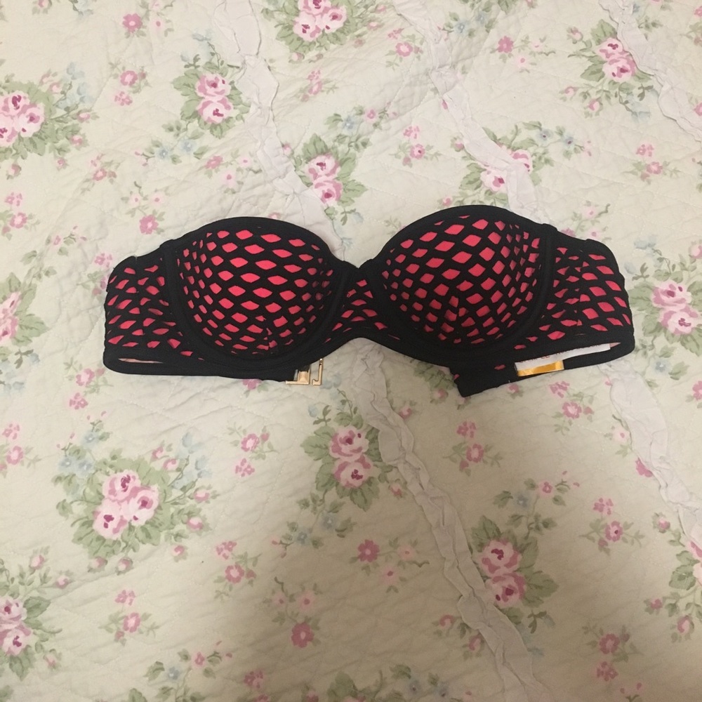 VS Caged Bathing Suit Top