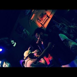 Meet your Posher, Camron