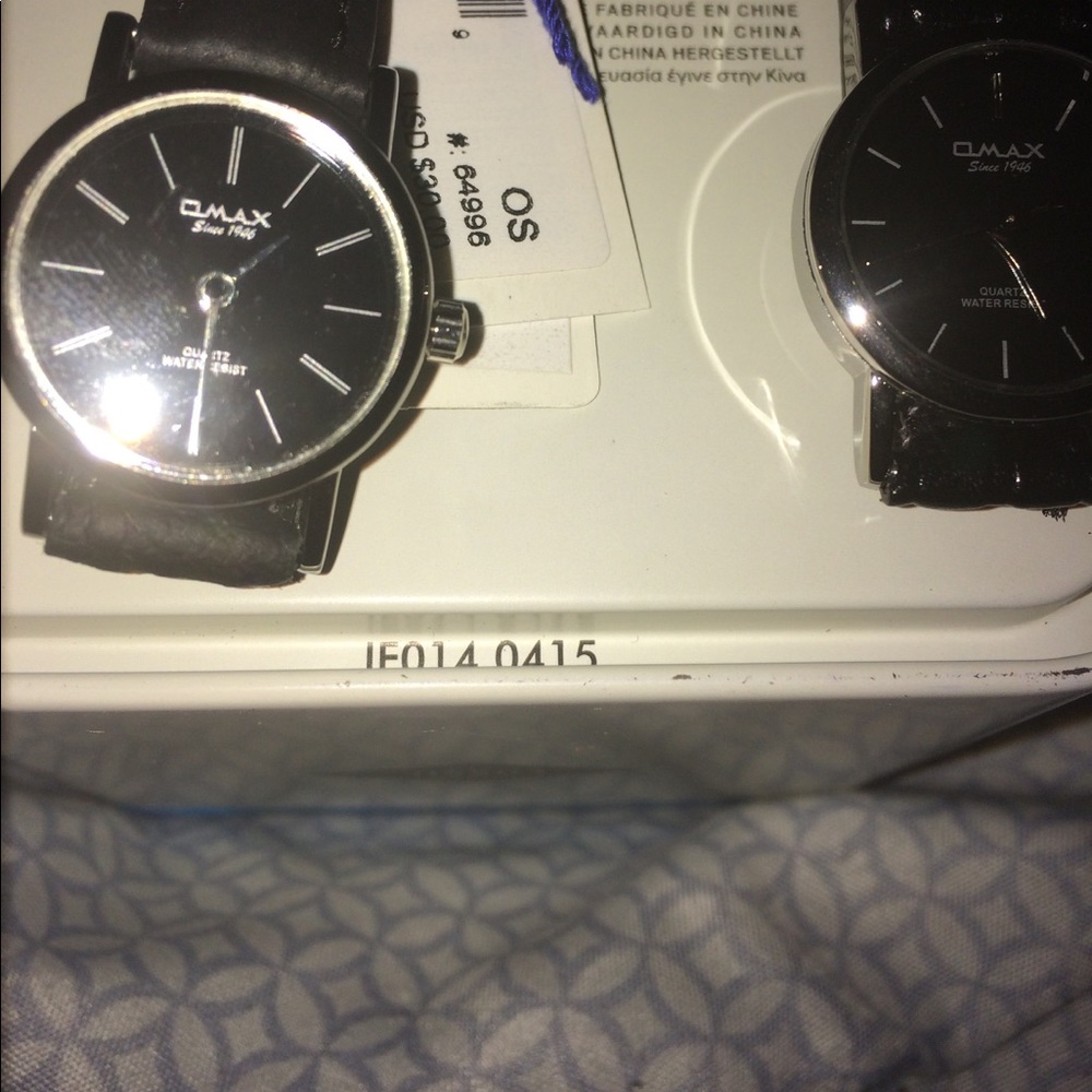 Watch - Picture 2 of 2