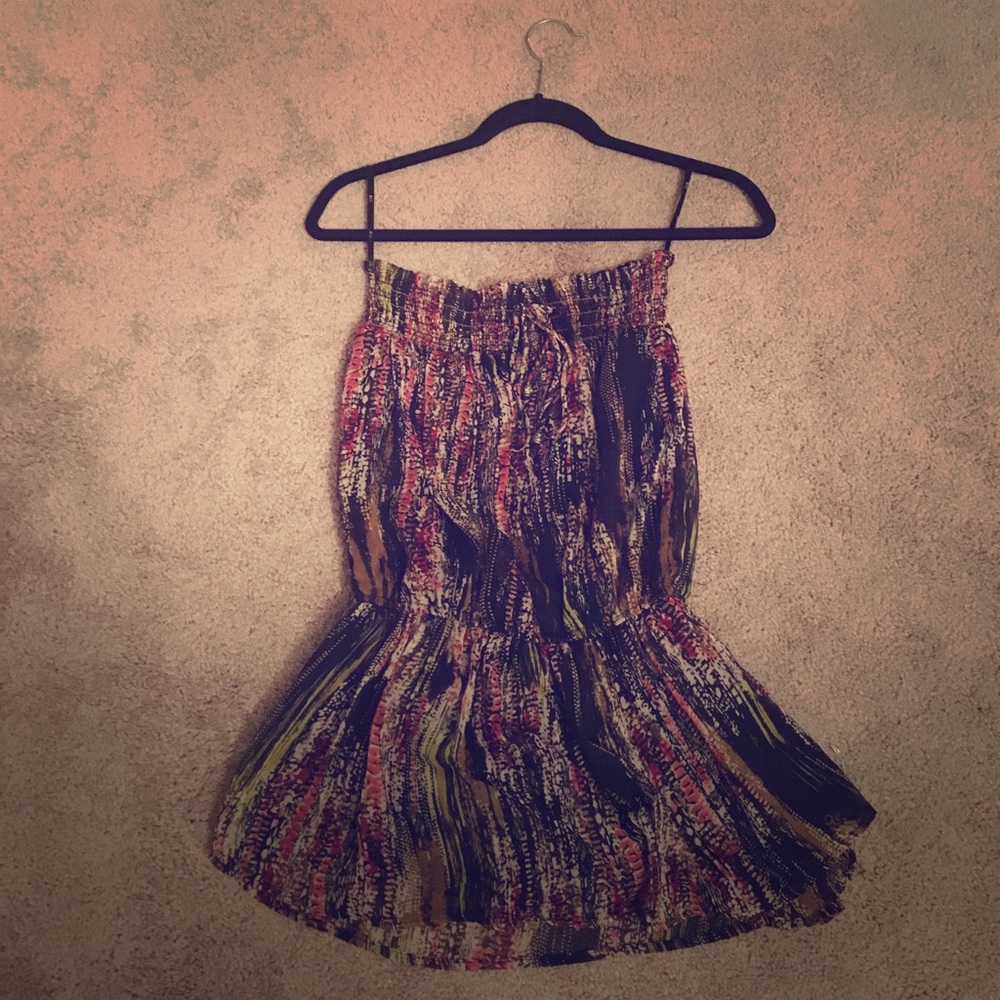 Beachy XXI strapless top