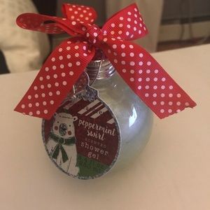 Peppermint Swirl Scented Shower Gel