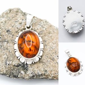 Navajo Amber Sterling Pendant SP0033