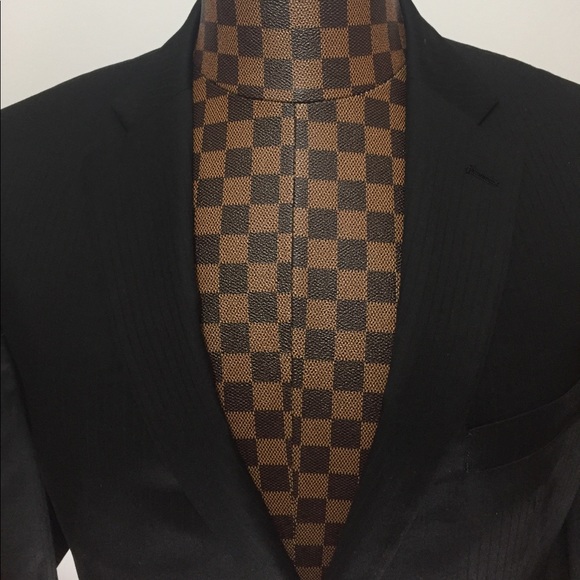 Izod -Black Shadow Stripe 2 Button Blazer 42S NWT - Picture 1 of 8