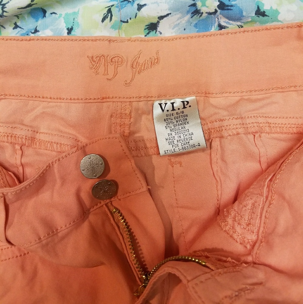 Pants - Picture 4 of 4