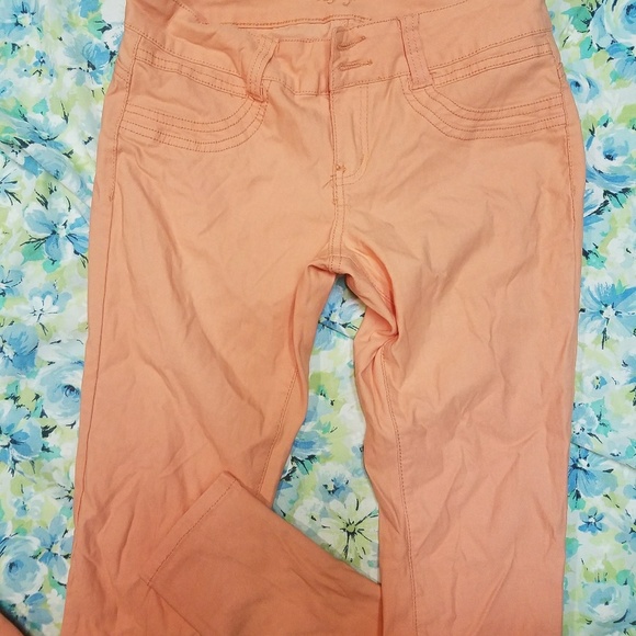 Pants - Picture 2 of 4