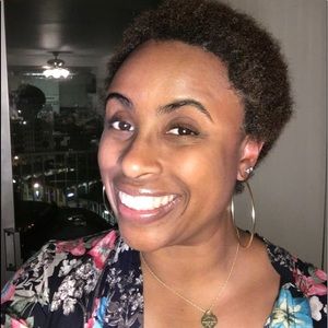 Meet your Posher, Jacqueline