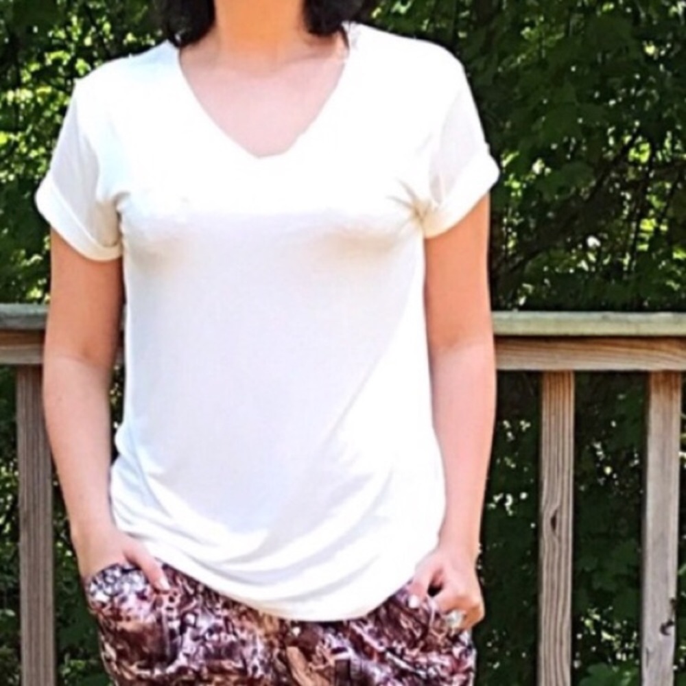 NEW Loose Fit VNeck Girlfriend T-Shirt Short Sleev