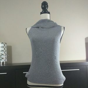 Ann Taylor Lofts Silk Cute sleeveless gray top